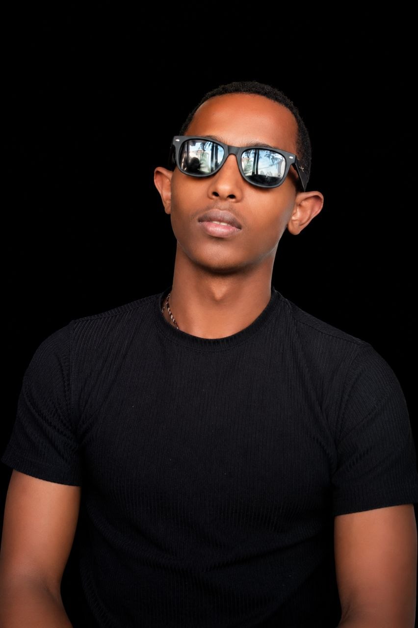 Henok Tiglu
